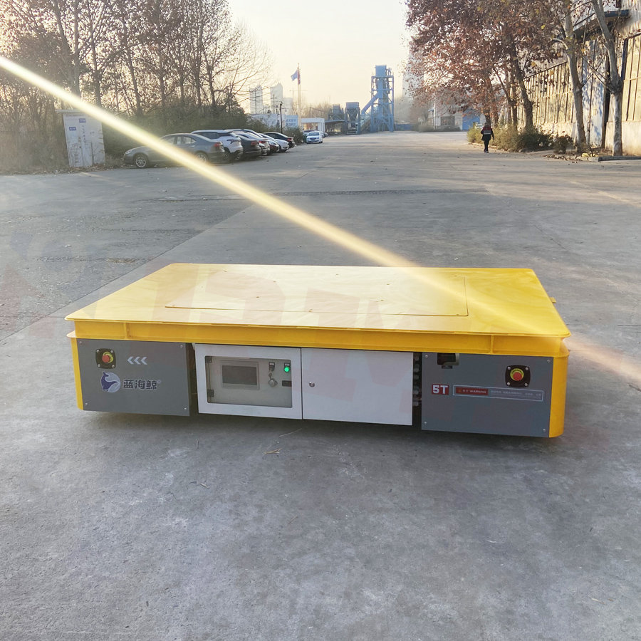 江蘇xxx客戶定制 5噸 無軌舵輪全向搬運車 發車！